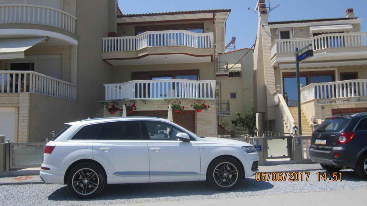 Peramos Rent House Apartamento Néa Péramos Exterior foto