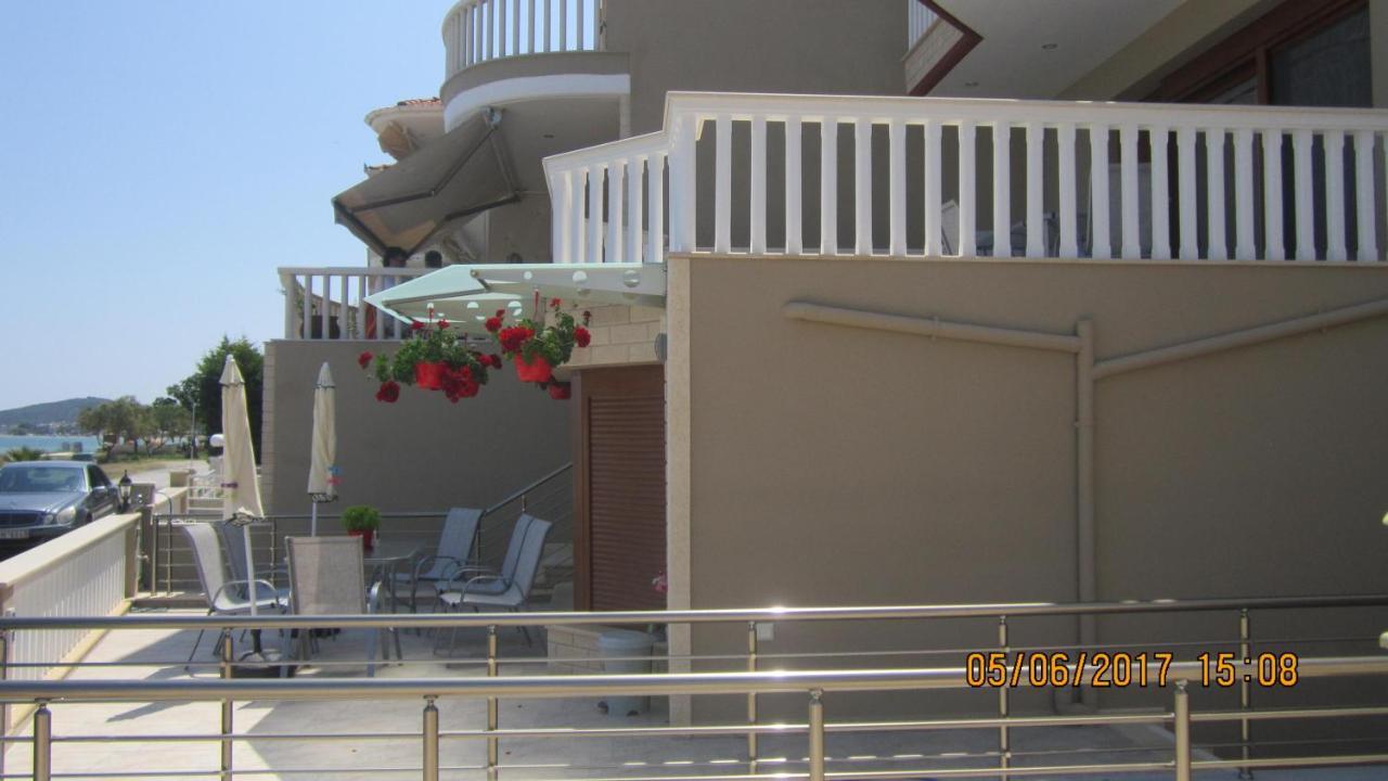 Peramos Rent House Apartamento Néa Péramos Exterior foto
