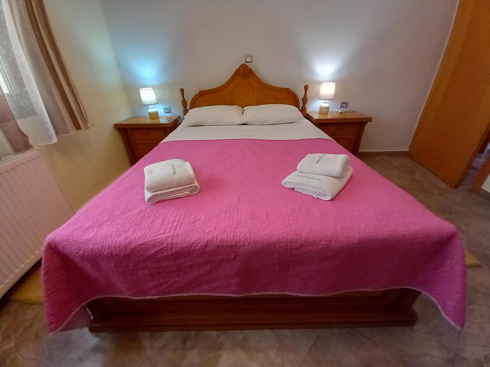 Peramos Rent House Apartamento Néa Péramos Exterior foto
