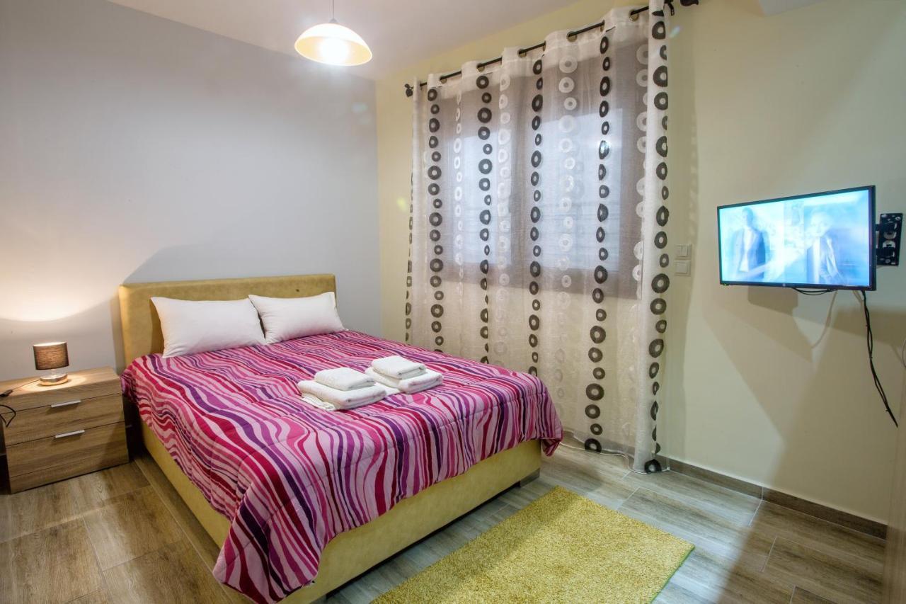 Peramos Rent House Apartamento Néa Péramos Exterior foto